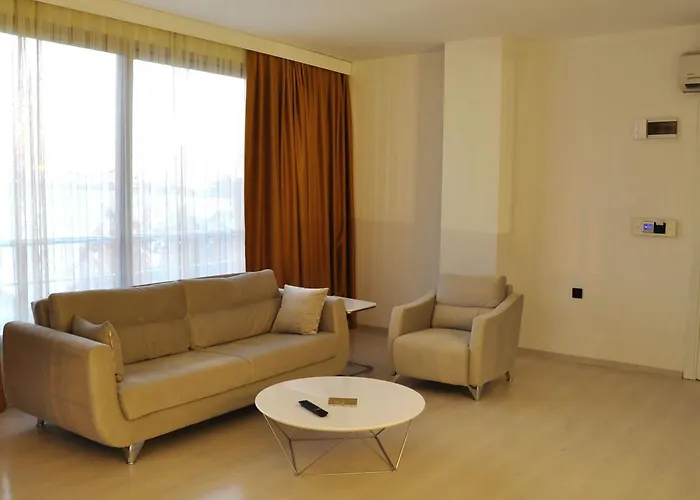 Etap Altinel Отель Aliaga